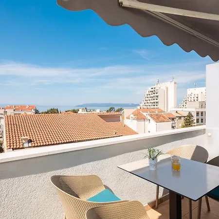 Appartamento Near Central Beach With Free Parking Makarska