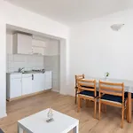 Near Central Beach With Free Parking