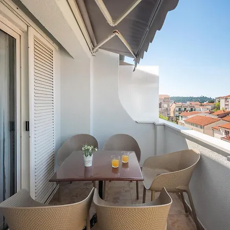 Apartmán Near Central Beach With Free Parking *