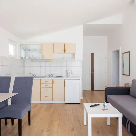 דירה Near Central Beach With Free Parking מאקרסקה