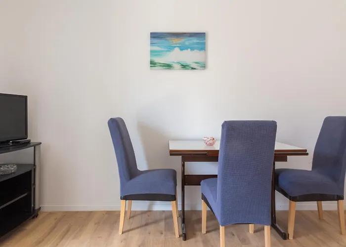 דירה Near Central Beach With Free Parking מאקרסקה