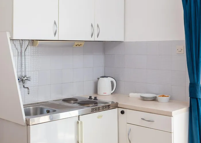 דירה Near Central Beach With Free Parking *