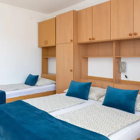 Διαμέρισμα Near Central Beach With Free Parking