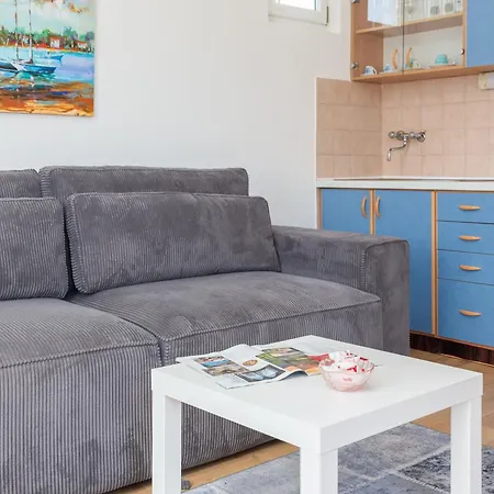 Διαμέρισμα Near Central Beach With Free Parking