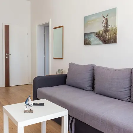 Near Central Beach With Free Parking Διαμέρισμα